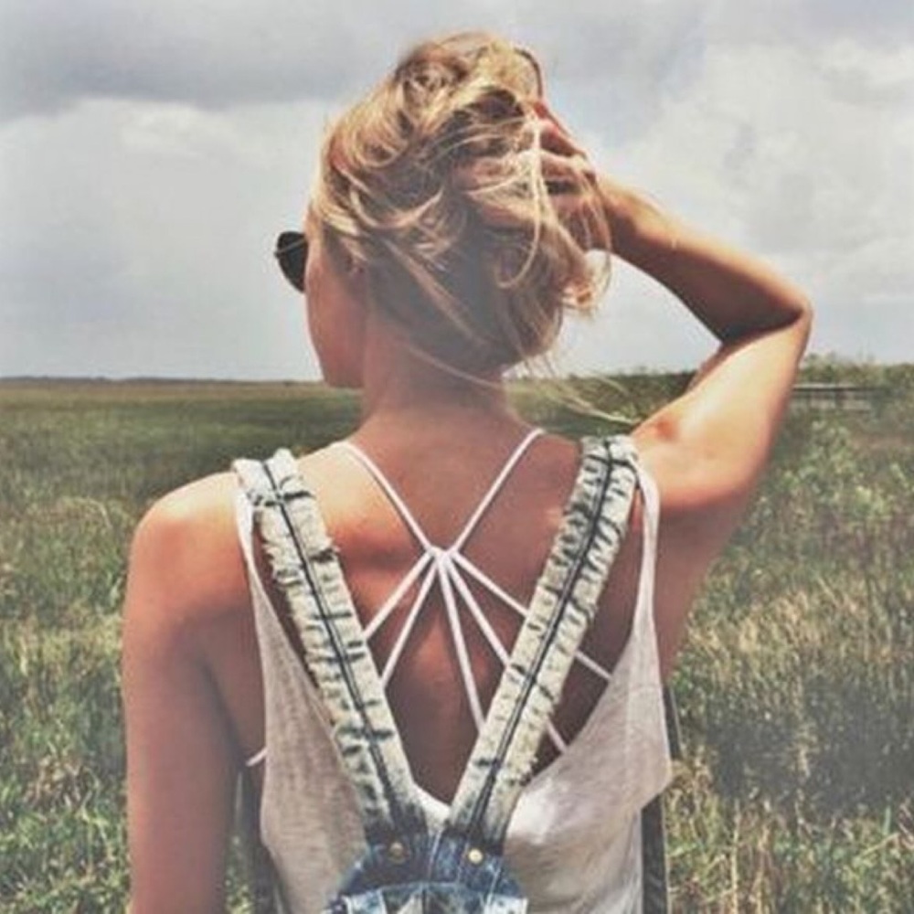 Strappy Back Caged Removable Padded Bralette White - Picture 5 of 5